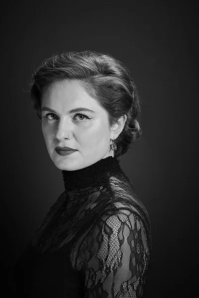 Ariane Brisson facing